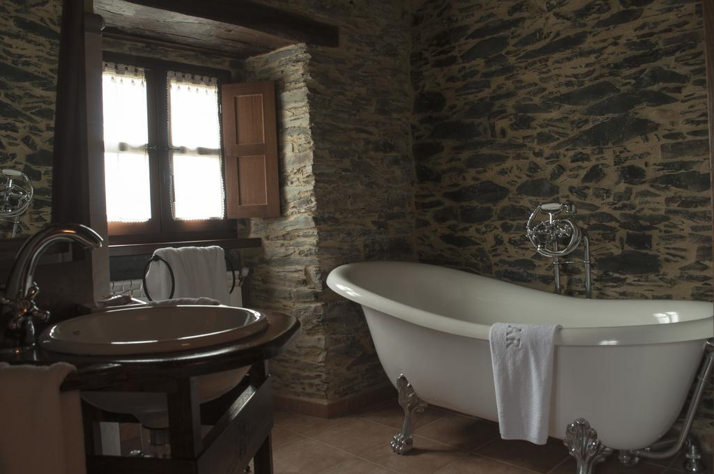 Apartamentos A Retoral Coana Szoba fotó