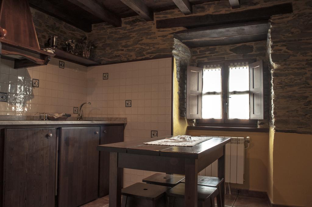 Apartamentos A Retoral Coana Szoba fotó